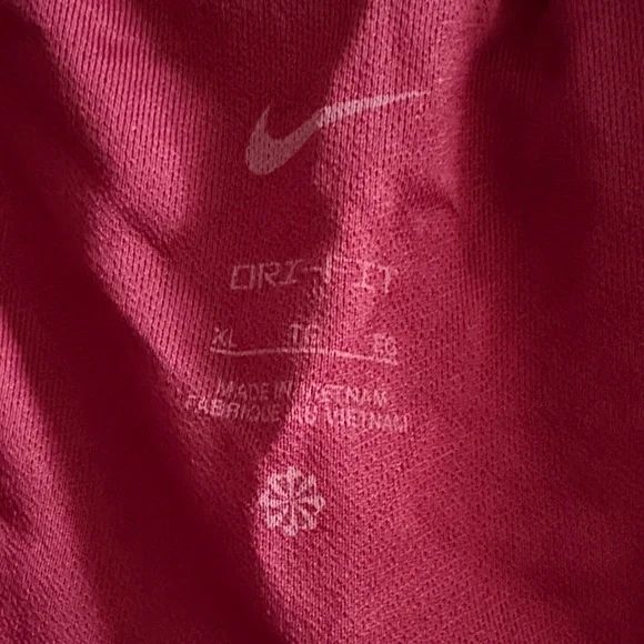 Nike Womens Dri-Fit Tempo Shorts- Never Worn - Picture 4 of 4